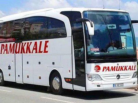 Weisser Reisebus Pamukkale
