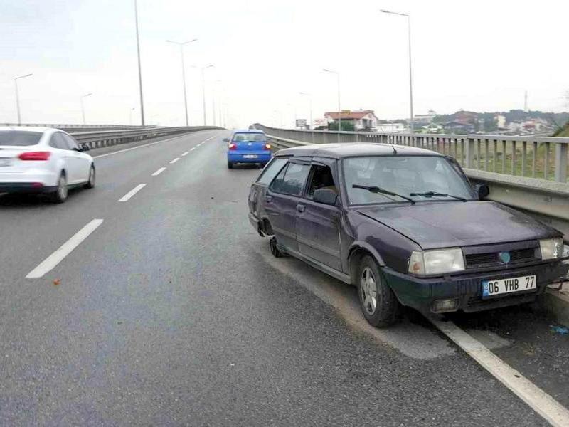 2024-03-Manavgat-Auto-verliert-Rad